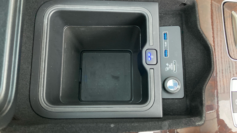 Land Rover Range Rover 2.0 P400e Vogue 4dr Auto Estate